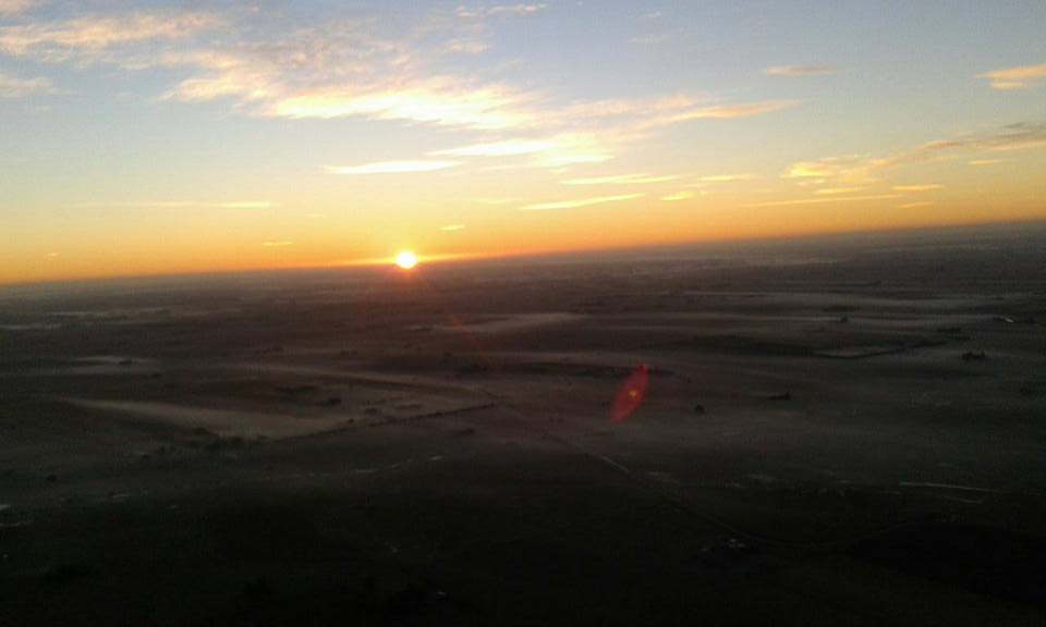 Atardecer volando en paratrike